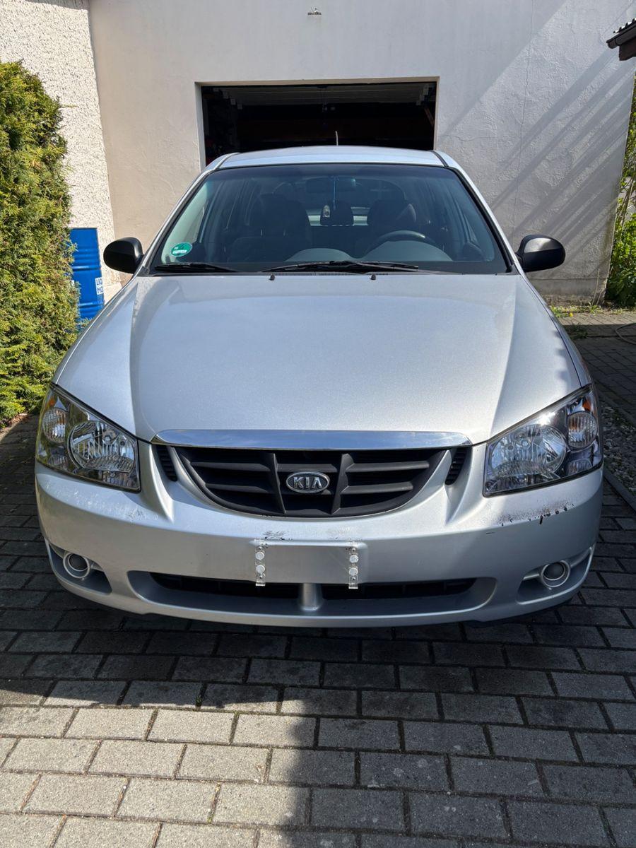 Abbildung des Autos Kia Cerato 1.5 CRDi LX S…