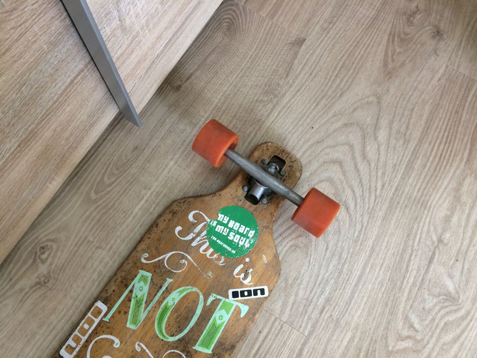 Longboard "Madrid" inkl.Paris Achsen,Area Rollen+neu Radlager in Immenstadt