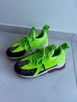 Versace Chain reaction in 40.5 Nordrhein-Westfalen - Mönchengladbach Vorschau