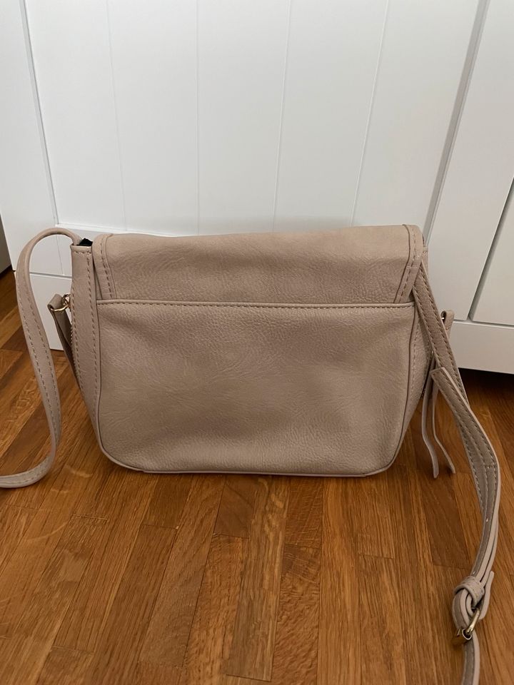 Handtasche beige creme Umhängetasche in Hannover