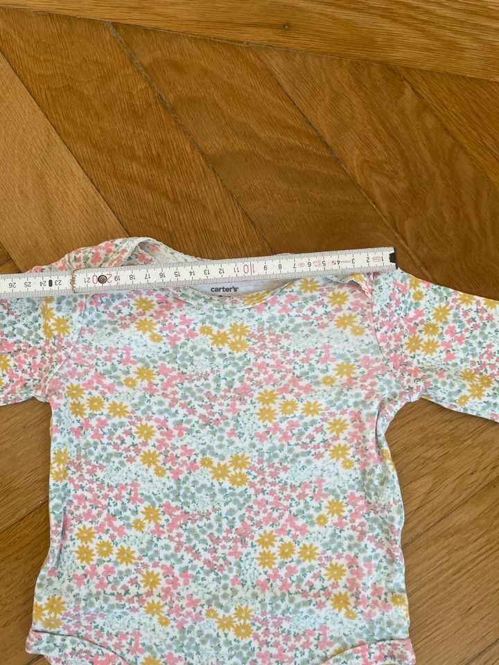 Carter‘s baby body bodysuit Oberteil set 74 9 Monate weiß 2 tlg in München