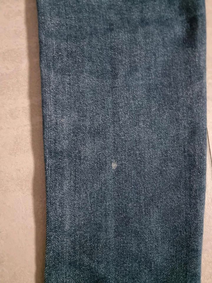 Jeans Gr.134 in Buseck