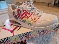 Sneaker Skecher Gr 40 Herz Niedersachsen - Stavern Vorschau