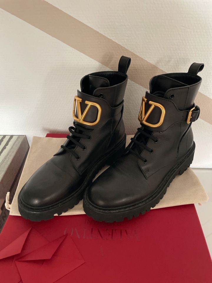 VALENTINO Boots / Stiefel gr 38 in Hannover