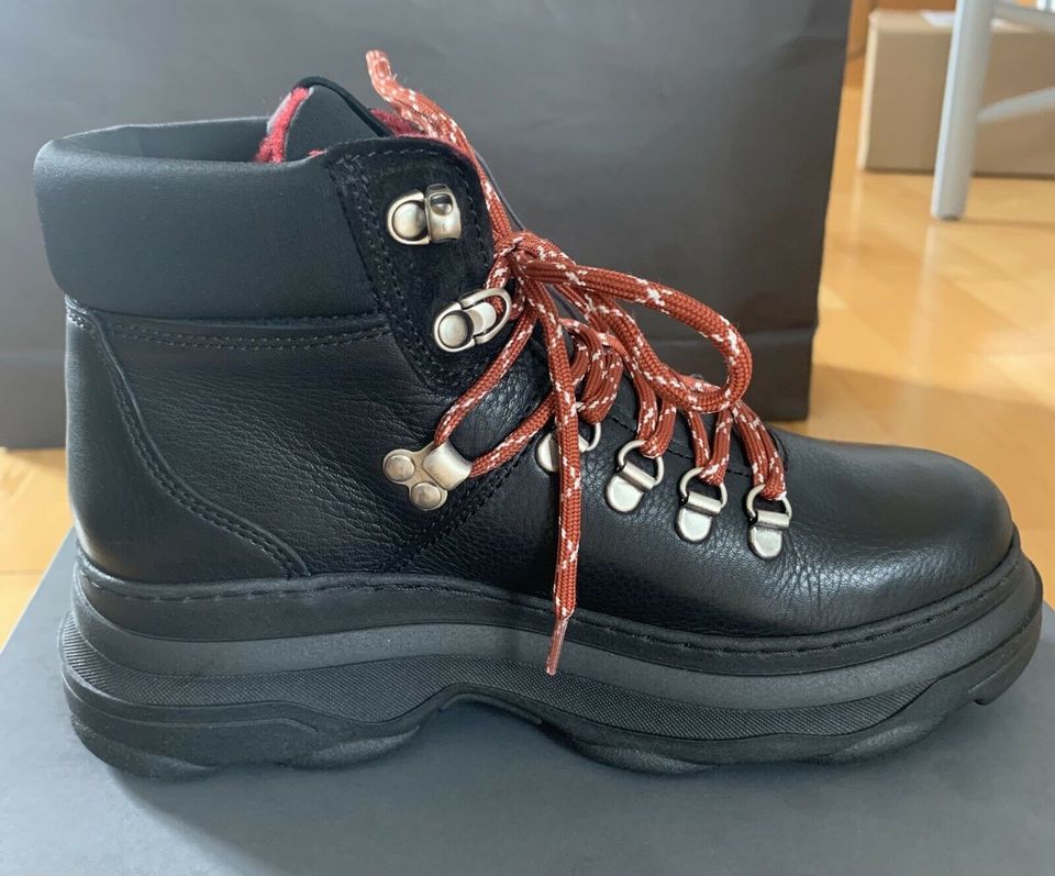 Originalverpackte Stiefel schwarz von Marc O'Polo Größe 37 in Berlin