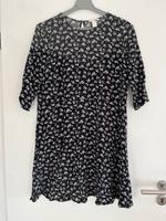 Midikleid ausgestellt dunkelblau Blumen 3/4 Ärmel - 40 Nordrhein-Westfalen - Kaarst Vorschau