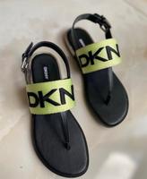 DKNY Damensandalen Neu Größe 38(25 cm) München - Trudering-Riem Vorschau