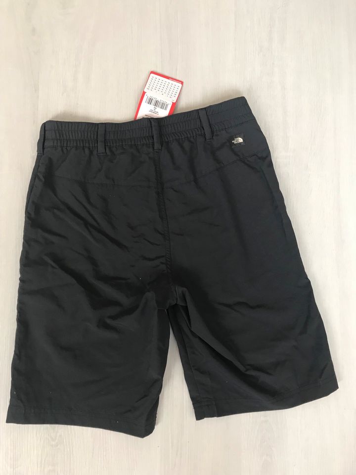 Wandershorts North Face Tanken Gr S NEU in Siegburg