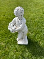 Gartenfigur Junge mit dem Obstkorb Bayern - Augsburg Vorschau