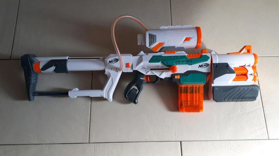 Nerf Elite Modulus Tri-Strike *Top* in Freilassing