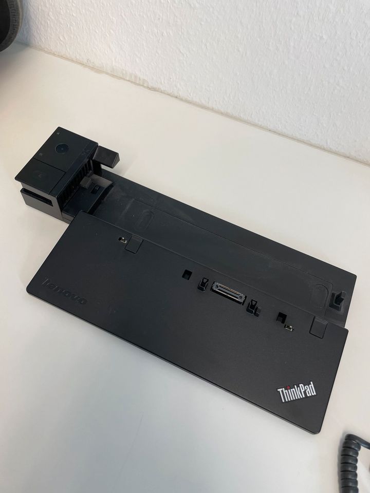 Lenovo Think Pad Pro Dock 4 Stk. in Hille