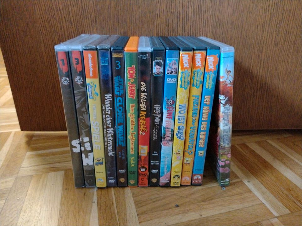 13 DVD Kinder Konvolut Sammlung OVP Wilde Kerle Star Wars Sponge in Bad Aibling