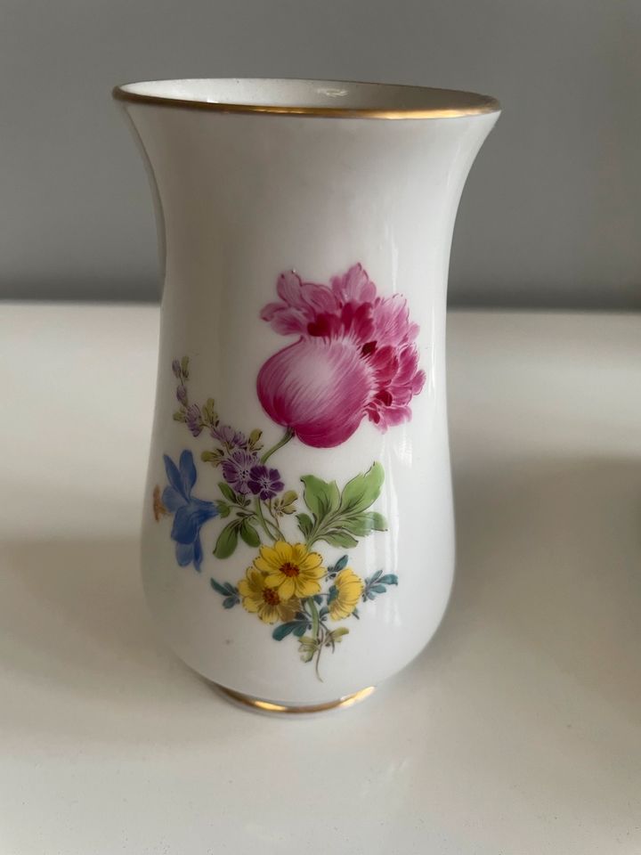 Meissen Porzellan Tasse / Vase in Berlin