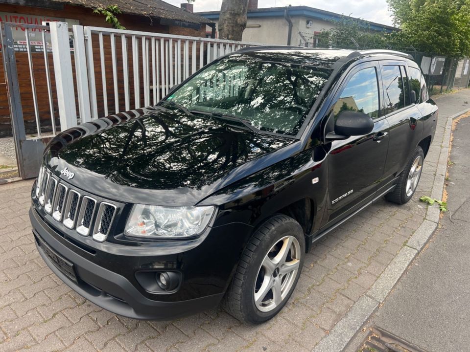 Jeep Compass 2.2 CRD 100kW Limited 2WD in Berlin