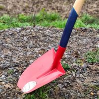 Suche Helfer für Trage- + Erdarbeiten im Garten (Raum Hagen) Nordrhein-Westfalen - Hagen Vorschau