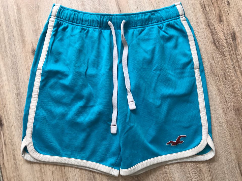 Hollister Herren Short kurze Hose Größe L hellblau türkis Strand in Asperg