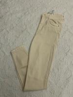 JEANS TRF SKINNY MIT HOHEM BUND SCULPT zara Frankfurt am Main - Seckbach Vorschau
