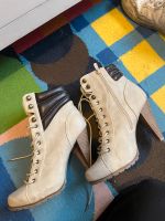 Beige Stiefel mit Absatz Hessen - Hattersheim am Main Vorschau