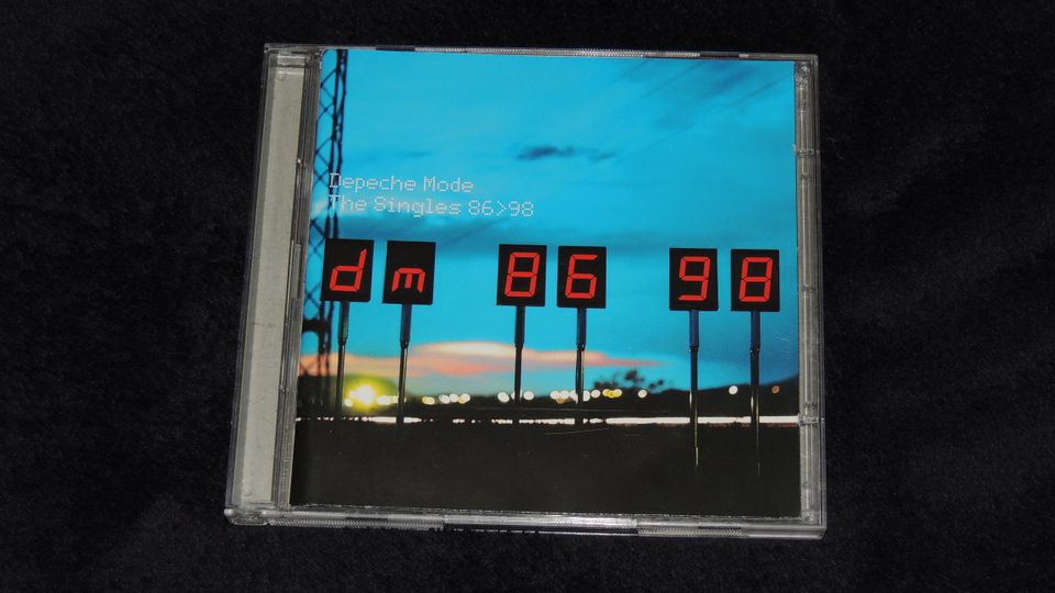 DEPECHE MODE " The Singles 86 98 " 2CD in Hamburg