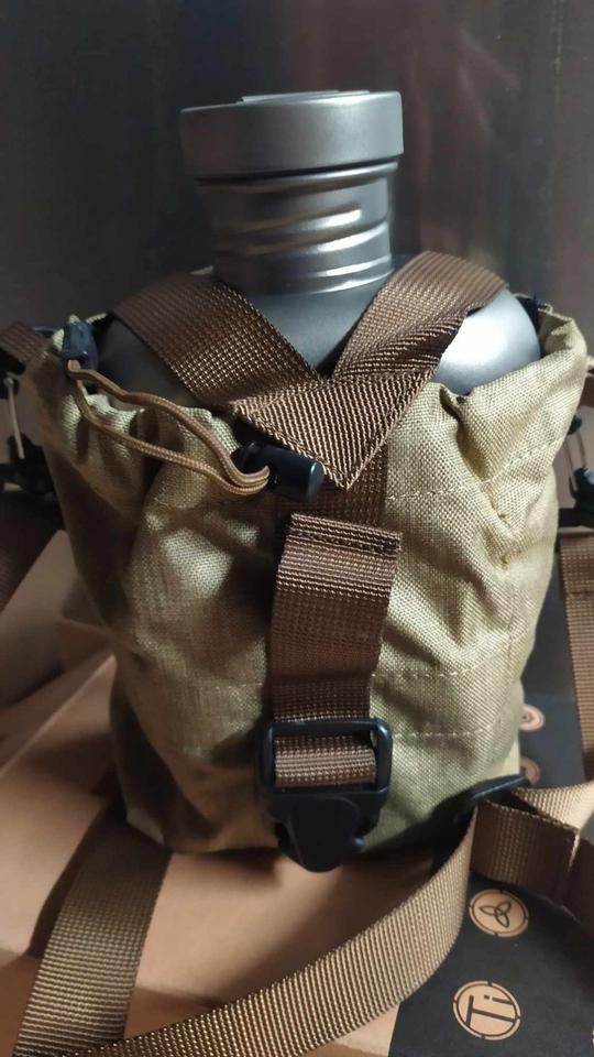 Keith Titanfeldflasche mit Feldflaschenbecher Molle Bushcraft in Hagen