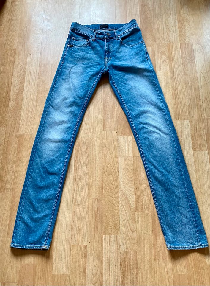 Tiger Of Sweden Iggy Reveal blau Herren jeans W30 L 34 in Berlin