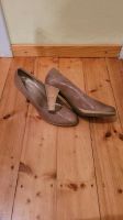 ☆ GABOR ☆  Pumps Lack beige, Gr. 5 1/2 Hessen - Nidderau Vorschau