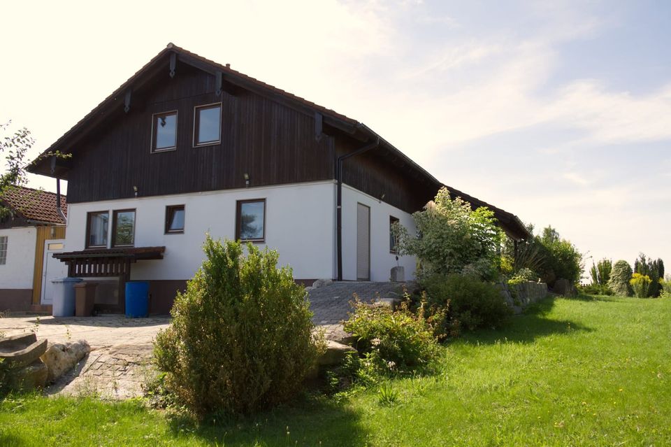 Einfamilienhaus in ländlicher Lage in Mengkofen