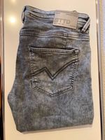 Tom Tailor Herren Jeans slim fit grau Gr. 32 Thüringen - Ilmenau Vorschau