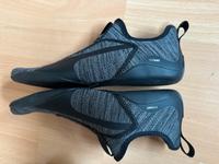 Puma EvoKnit Gaming Schuhe Gr. 40,5 West - Höchst Vorschau