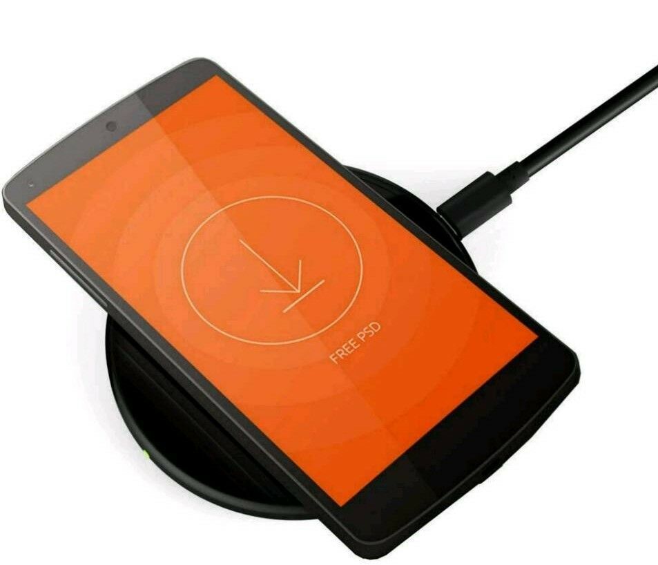 Qi charger kabelloses Aufladegerät NEU in Berlin