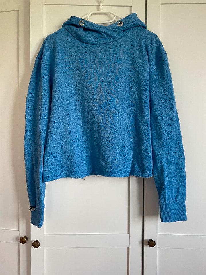 Blauer Damen Kapuzenpullover von Superdry, Gr. S in Sankt Margarethen