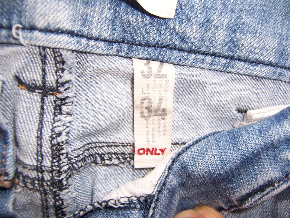 NEUwertig Jeans Only XS S 32 in Spangenberg