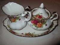 ROYAL ALBERT OLD COUNTRY ROSES TRAUMHAFTES  ZUCKER SAHNE SET! Schleswig-Holstein - Flensburg Vorschau