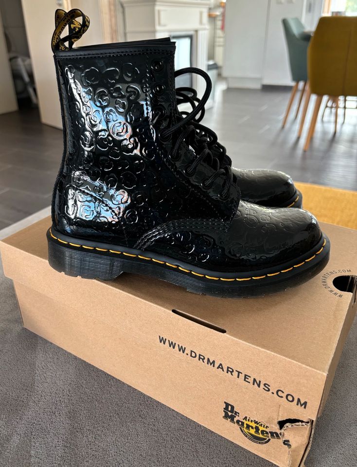 Dr. Martens size 38 in Stuttgart