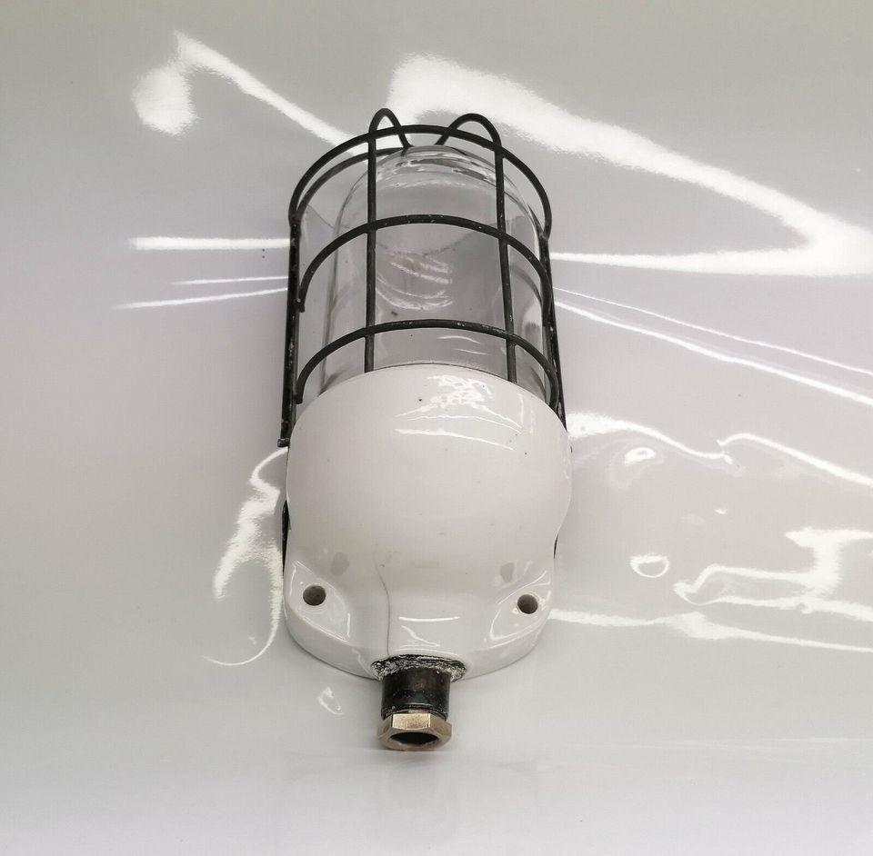 Alt Siemens Hoflampe Glaskolbenlampe antik Lampe Porzellan E27 in Billroda