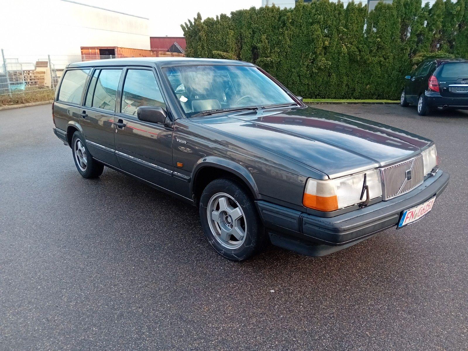 Abbildung des Autos Volvo 760 GLE 2.8 Kombi