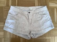 Shorts beige/weiß Gr. 40 Wandsbek - Hamburg Wellingsbüttel Vorschau