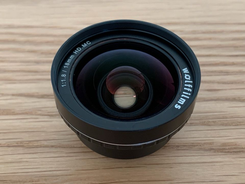 Wolffilms 18mm Weitwinkel; (sehr) guter Zustand ; Cover iPhone XS in Bremen