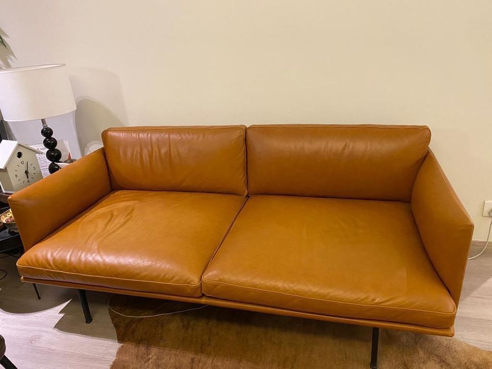 Muuto Sofa for Sale good condition in Berlin