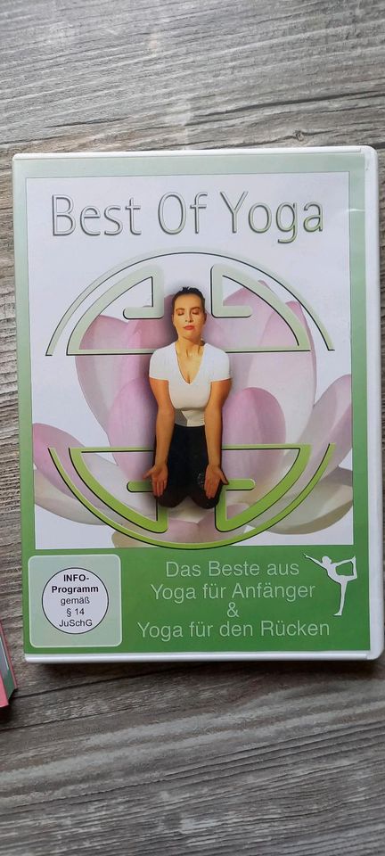 Yoga Buch und DVD Anfänger Rücken in Eggesin