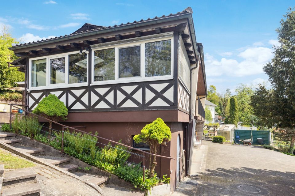 Wow, MEGA-Haus für 2 Familien! Riesiges Grundstück! Lörrach Hauingen mit Ausblick!!! Besichtigung!!! in Lörrach