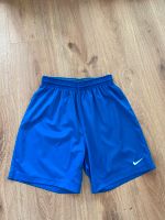 Nike Shorts| Gr. S| blau| neuwertig| Fußball| Sport| leicht Berlin - Pankow Vorschau