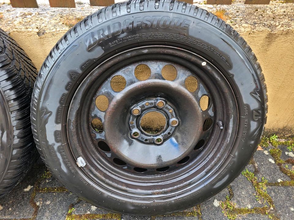 Winterreifen 205/55 R16 Bridgestone Blizzak LM005 E90/E91 BMW in Nürnberg (Mittelfr)