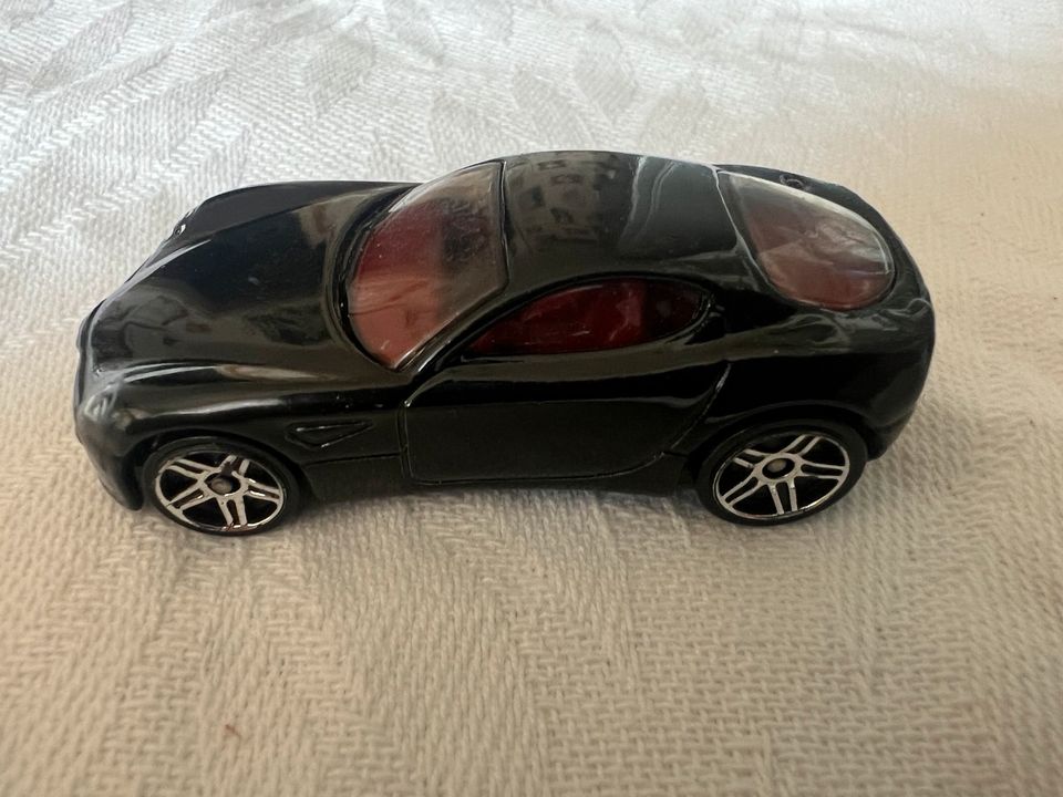 Hot Wheels Alfa Romeo 8C Competizione in Reinhardshagen