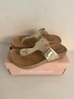 Graceland zehentrenner Mädchenschule Gold Größe 36 Sandalen neu Harburg - Hamburg Eißendorf Vorschau