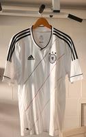 NEU Adidas Performance Shirt Fußball Nationalmannschaft L Brandenburg - Falkensee Vorschau