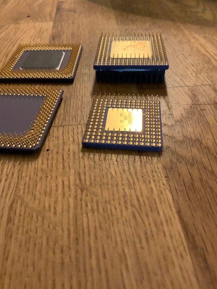 Intel AMD Pentium CPU Gold Edelmetall in Aschaffenburg