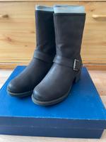 Caprice Damen Stiefel braun Neu Gr. 37 Nubuc Schnalle Sachsen - Coswig Vorschau