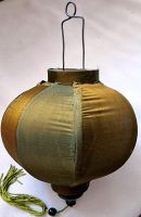 Lampe / Lampenschirm / Lampion aus Bambus und Seide Mitte - Tiergarten Vorschau