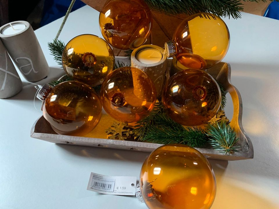 Schöne Glas Deko Kugeln. in Blomberg